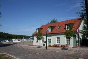 Cozy vacation apartment "Claire" directly at the harbor of, Rheinsberg