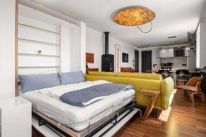Wonderful Loft Apartment with Sauna in near Zoo & Puppet Theater, Augsburg