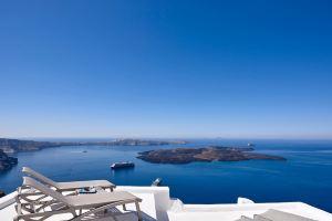 Villa Gaia, 3 Bedroom Villa with Amazing Views at Imerovigli, Karterados