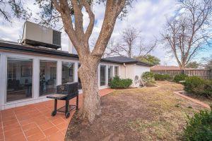 Right At Home-Midland Posh & Private with Billiards Apartments, Midland