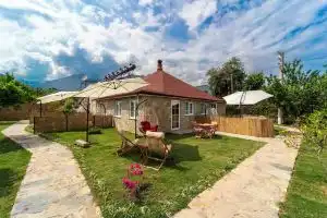 Kamkat Hotel, Goynuk