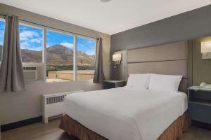 Canadas Best Value Inn & Suites, Kamloops