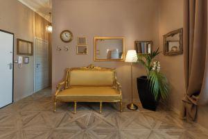 Dolce Casa B&B elegant and cozy adults only 5 minutes from the highway, San Lazzaro di Savena