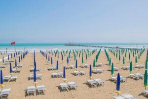 Stylish Residence Torre Bianca 2 Bedroom Sleeps 6, Lignano Sabbiadoro
