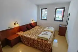 Mountain Paradise 4 - 1 Bedroom - Gondola, 100m Away - Washer, Bansko