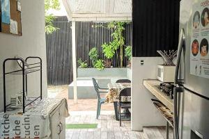 Economy Room with Private Bathroom, Air Conditioning, Wi-fi Downtown, Cancun