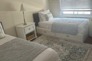 Bay Side 2-Bedroom Condo with Pool, Seaside Heights