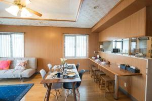 Aloha Masion 302 Hotel, Chatan