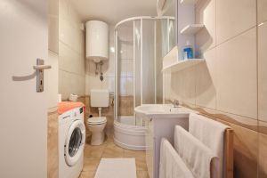 Viva - 2 Bedroom Apt in City Centar, Zadar