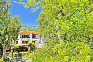 Pegasus Hotel, Kala Nera