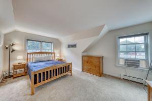 Cozy Village Retreat, Stowe