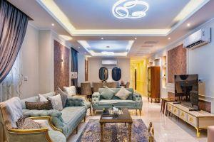 Downtown. New cozy spacious luxurious apartment. 4mins walk Metro, Cairo