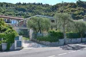 Casa Al Lago with Pool and Lake View, Torri del Benaco