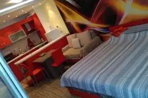 Studio Love, Bourgas