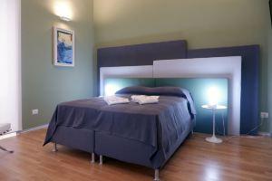 Magdahause Cottage, Taranto