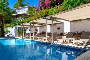2 Bedroom Villa with Shared Pool, Fethiye