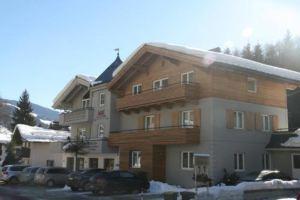 Almliesl Saab-023 Hotel, Saalbach
