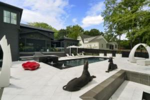 Sparkling Pool and Artful Design - Gorgeous Escape Hotel, Nashville