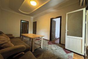 Classic Cozy Flats 2-bedroom apartment with WiFi, AC in lovely, Tashkent