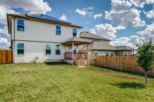 Spacious home for a family getaway to. Close to everything! Apartments, San Antonio