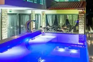 Core Hotel Polychrono, Polykhrono