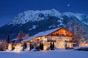 Our apartment - your vacation happiness! Pool and SPA! Summer mountain railway tickets included, Oberstdorf