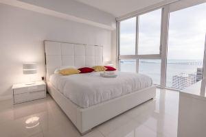 Amazing Unit Brickell- Sea and City View- Hotel, Miami