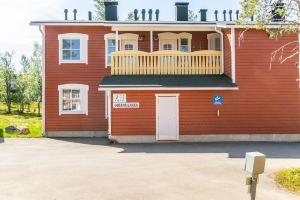 Outapailakka j 10 Hotel, Saariselka