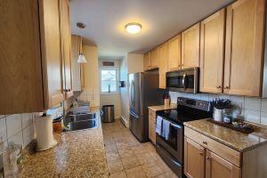 3 BR home near I-89, BTV, UVM & Malls Apartments, Burlington