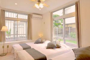 Purple House, Chatan