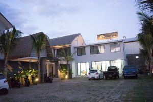 Sunrise Suite Seminyak Managed by ARM Hospitality Hotel, Denpasar