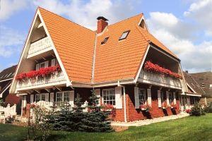 Apartment with a view of the dyke for up to 4 people. -Turquoise, Busum