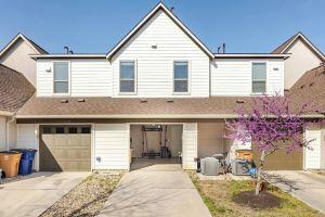 1-Bedroom Mueller Gem Townhome in, Austin