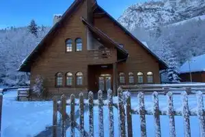 Mik Hotel Valbona, Valbonë