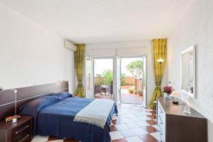 Taormina Apartment with Panoramic View, Taormina