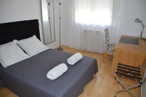 Appart Duplex Laennec Apartments, Nimes
