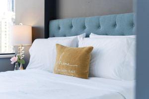 Best Location Downtown Chic Suites, Vancouver