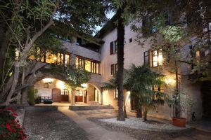 Suites&Atelier Lake, Como