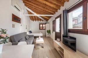 Apartamentos Deluxe 3000, Granada