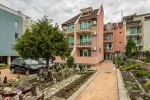Family Hotel Chris, Sveti Vlas