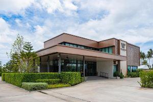 Wellington Hotel, Prachuap Khiri Khan