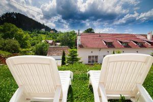 Pensiunea Tinelu Brașov Hotel, Brasov