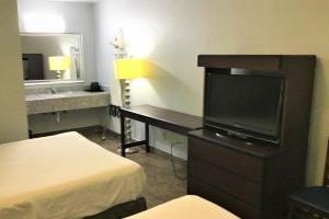 Hwy 59 Motel Medical Center, Laredo