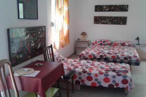 Danijela Apartmani, Bar