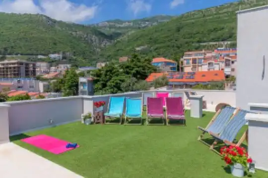 Apartments Fortunella, Petrovac
