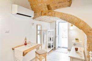 San Nicola Clemente Private Room, Bari
