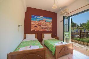 Othonas Apartments, Sidari