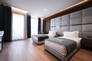 Marinaj Hotel, Tirana