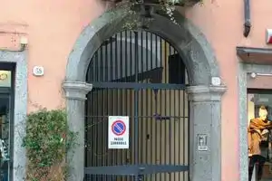 Le Dame Della Cortesella B&B, Como