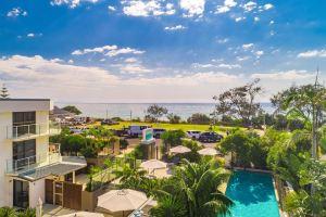 Bayview Beachfront Apartments, in Town Right on the Beach, Byron Bay